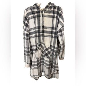 Denver Hayes Plaid Hooded pyjamas robe